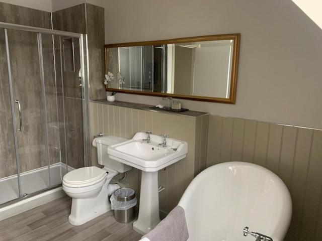 The Stair Arms Hotel Pathhead Bagian luar foto