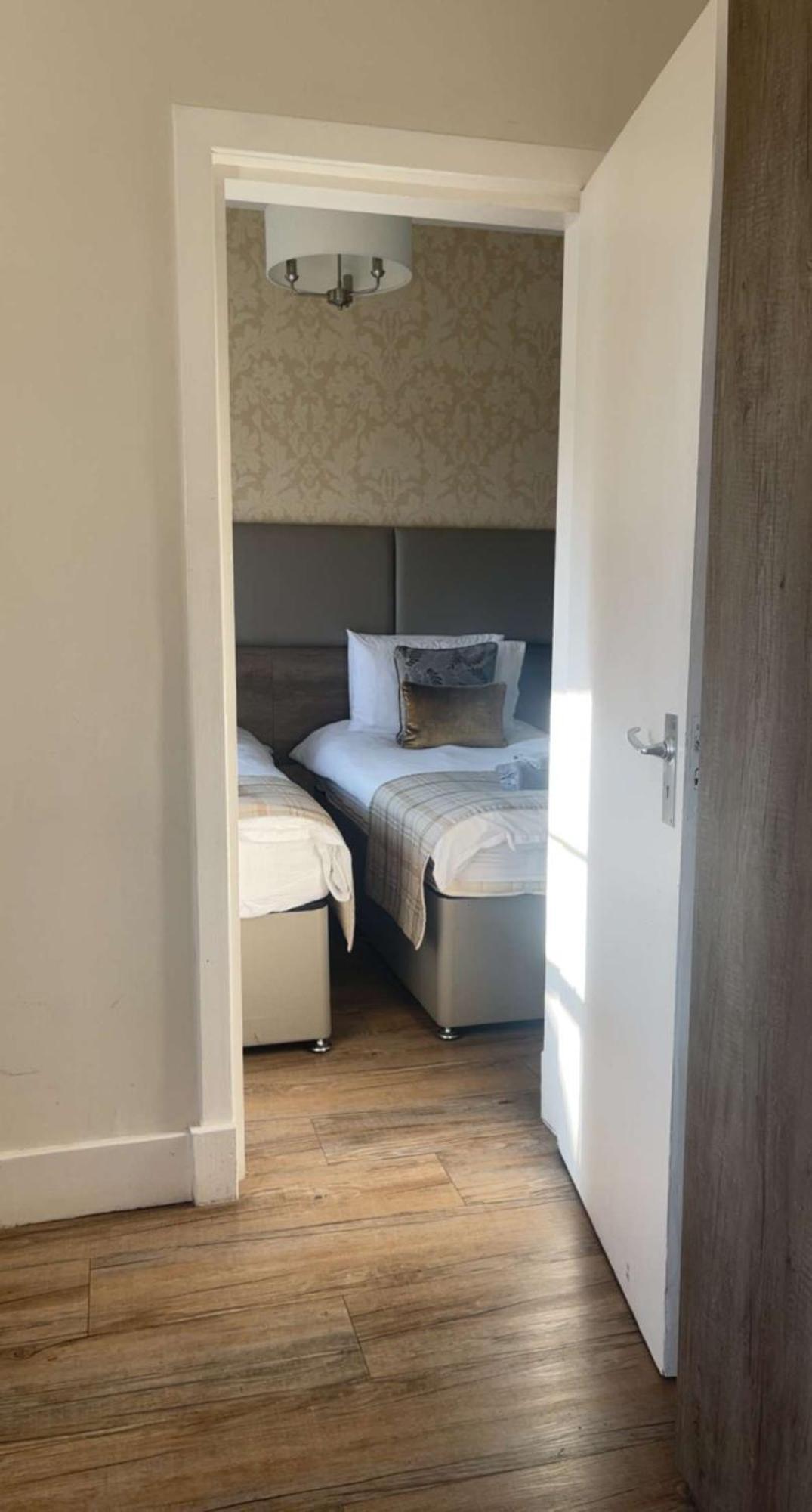 The Stair Arms Hotel Pathhead Bagian luar foto