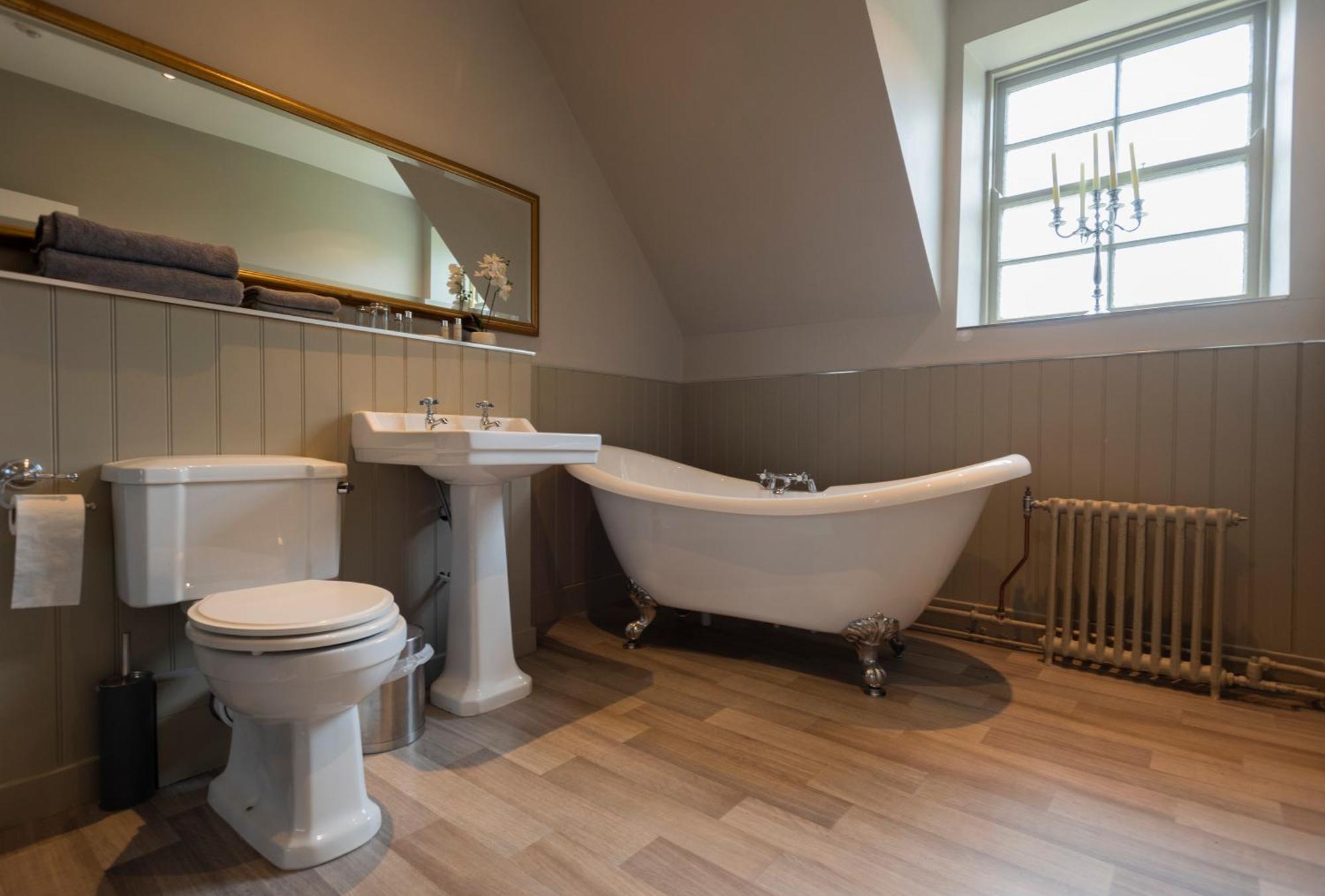 The Stair Arms Hotel Pathhead Bagian luar foto