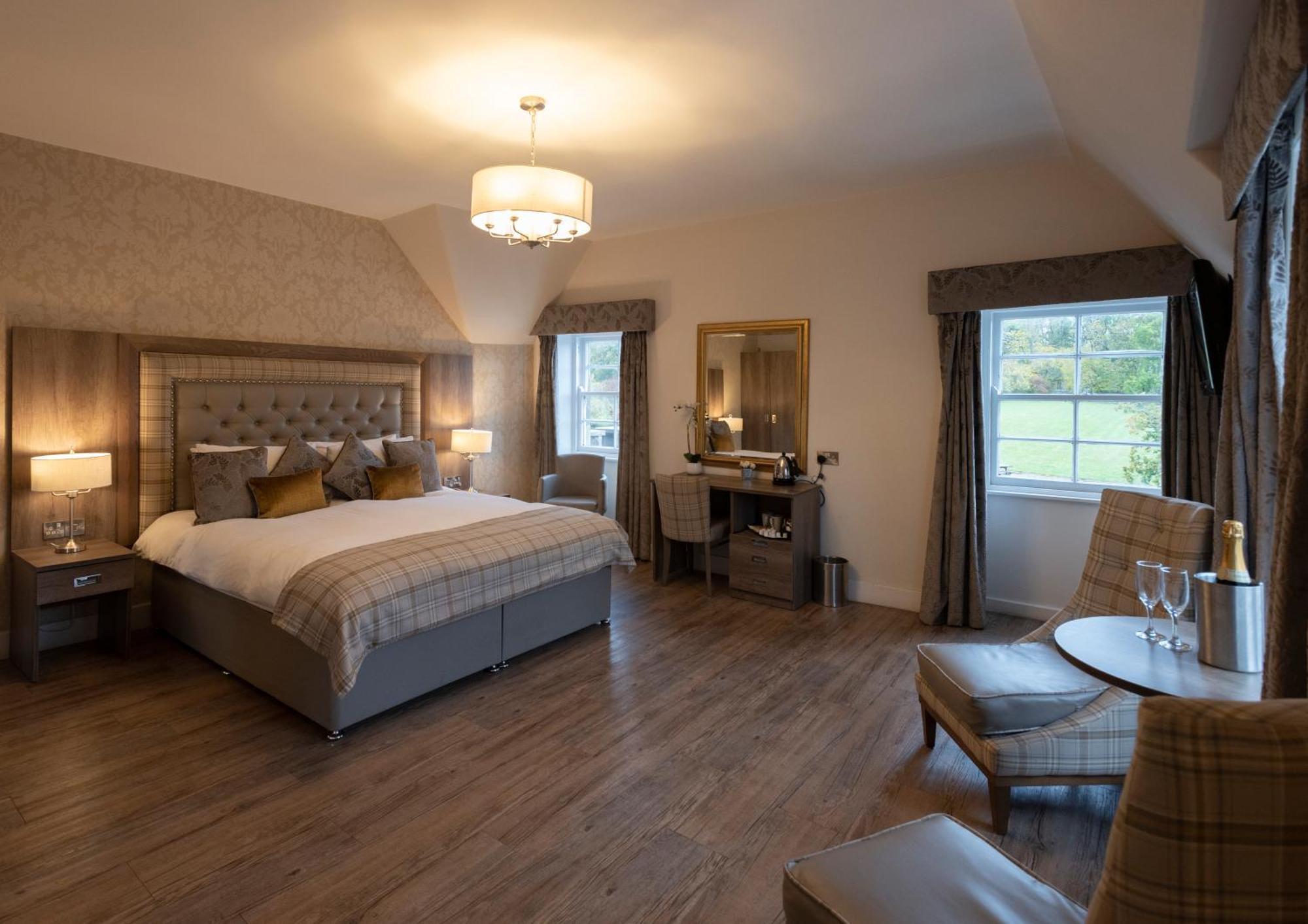 The Stair Arms Hotel Pathhead Bagian luar foto